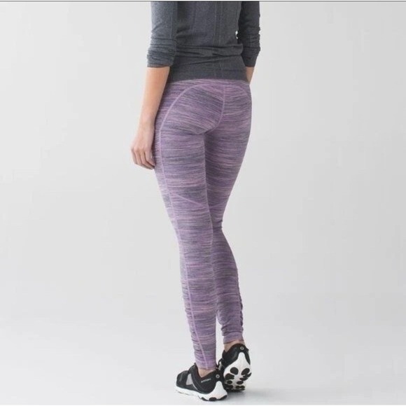 Lululemon Speed Tight IV Space Dye Camo Tender Violet Black Grape Size 4 - Picture 2 of 4
